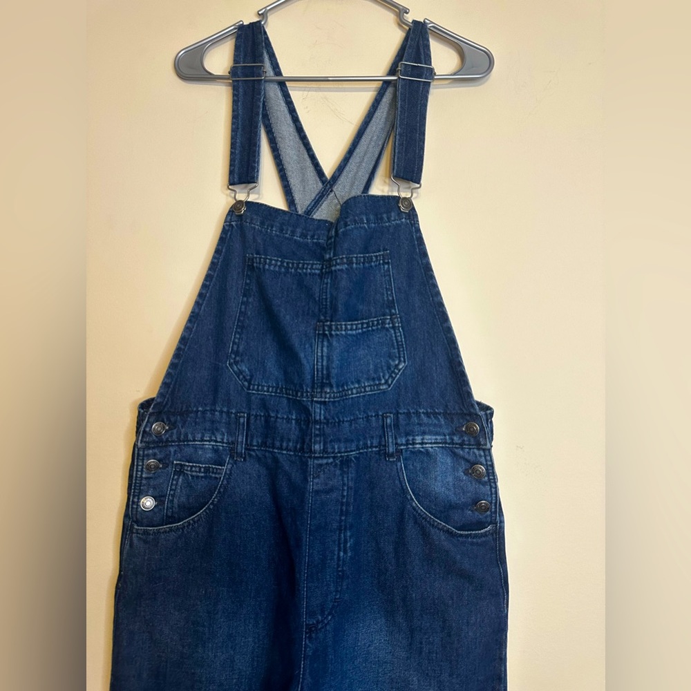 Free People Ziggy Overalls size Large. Women’s size Large